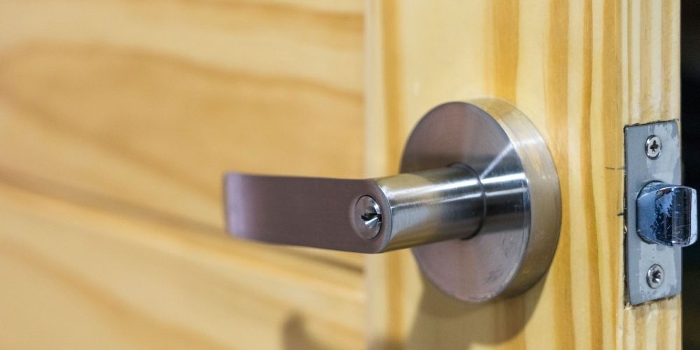 Steps for Doors that Won't Latch
